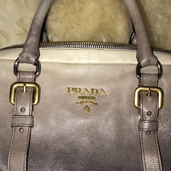 ⭐️Host Pick⭐️ PRADA - Picture 7 of 17